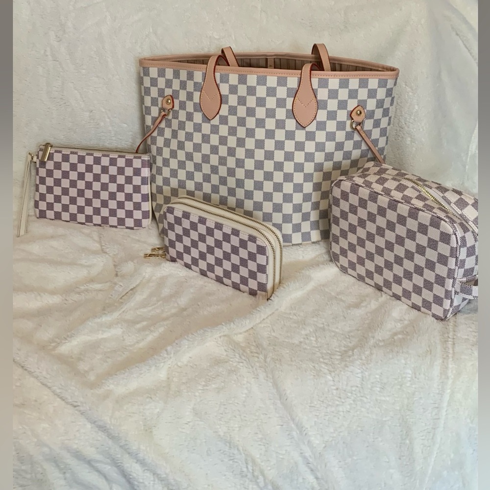 Daisy Rose Cream Checkered Tote Shoulder Bag & Cream Checkered Accessories.